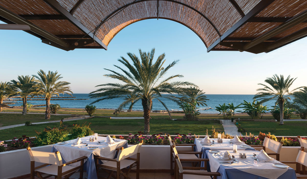 Constantinou Bros Athena Royal Beach Hotel (Adults Only) Paphos Restaurant bilde